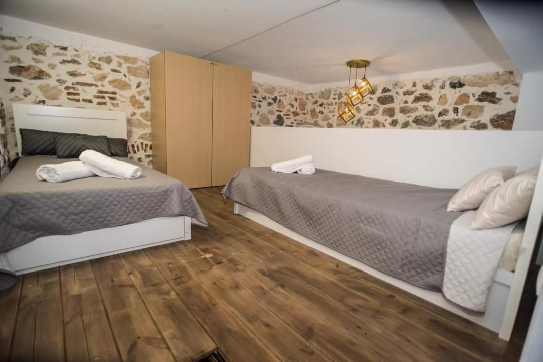 Apartment Stone 1 *